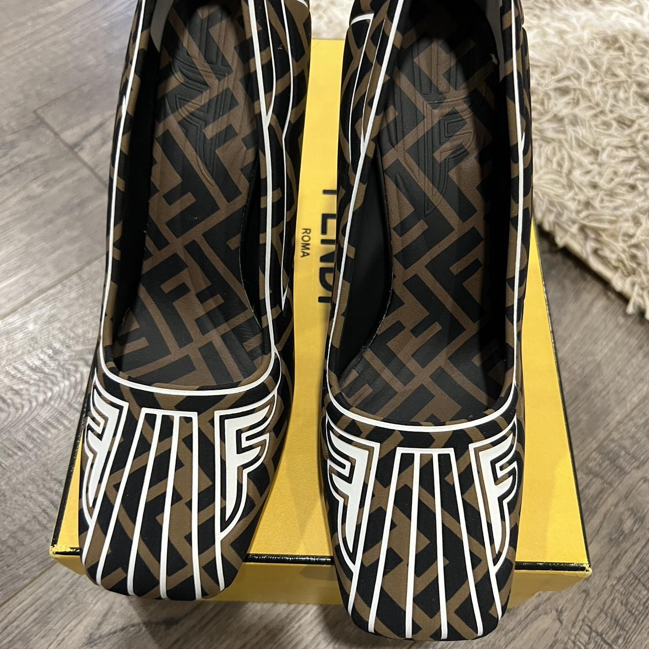 Fendi top shoes pumps