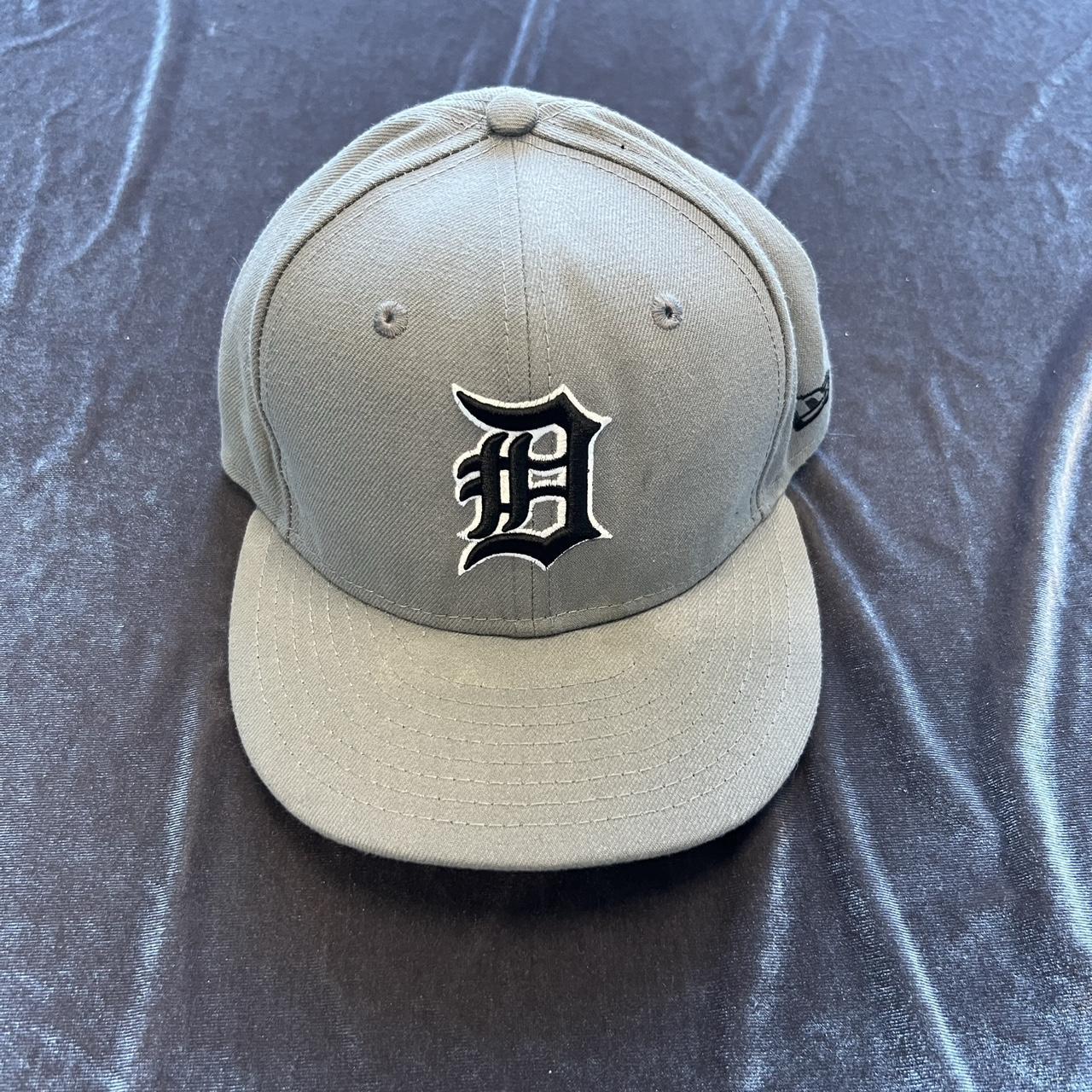 New Era Detroit Tigers corduroy snapback baseball - Depop