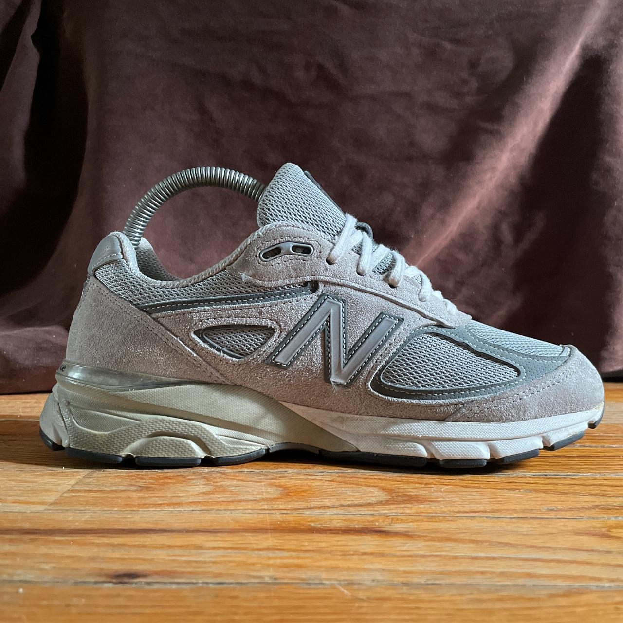 New balance best sale 990v4 grey womens