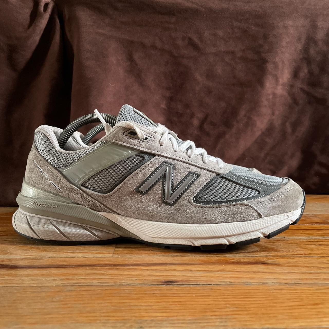 New balance 2024 womens 990v5