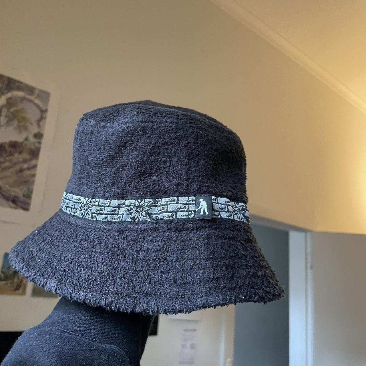 Passport bucket hat online