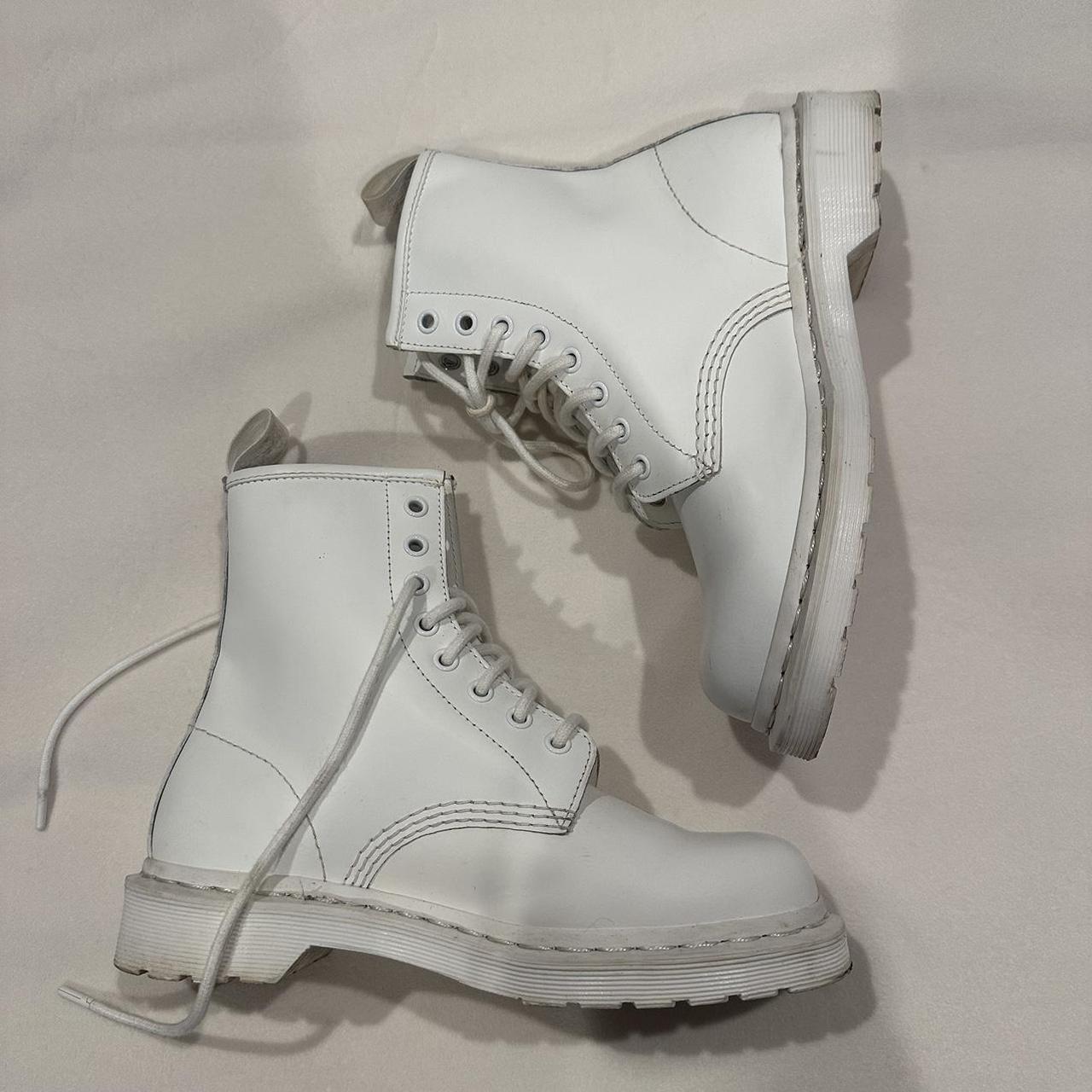 Dr martens 1460 mono boot white smooth hotsell