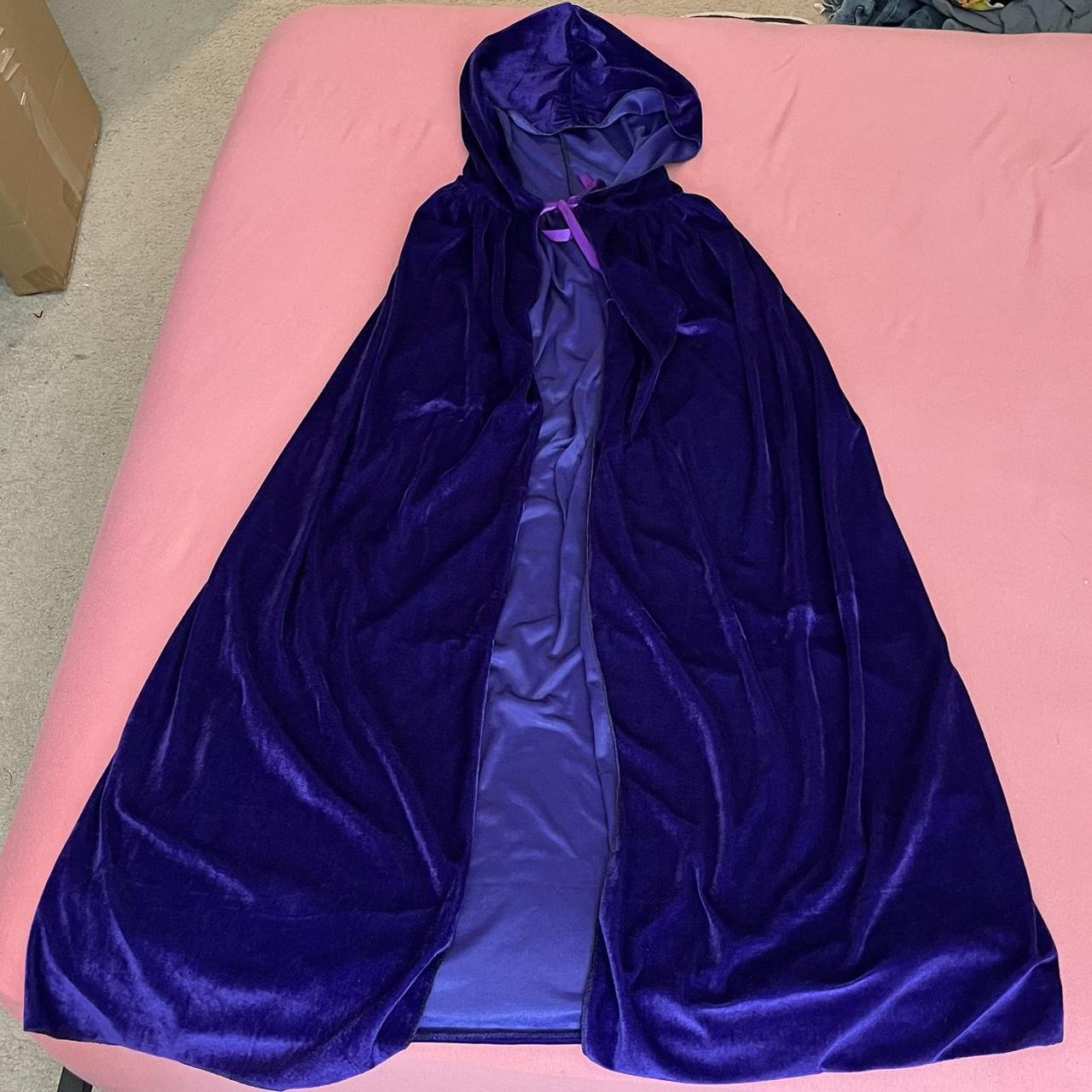 Purple Velvet Hooded Cloak Only Worn Once Planned Depop 2993