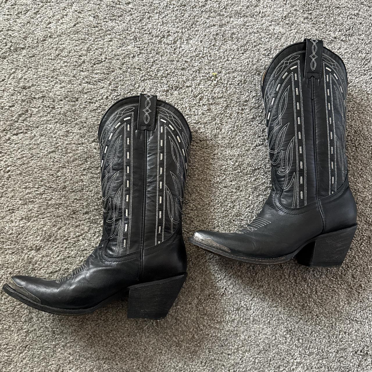 item listed by _secondhandsiren