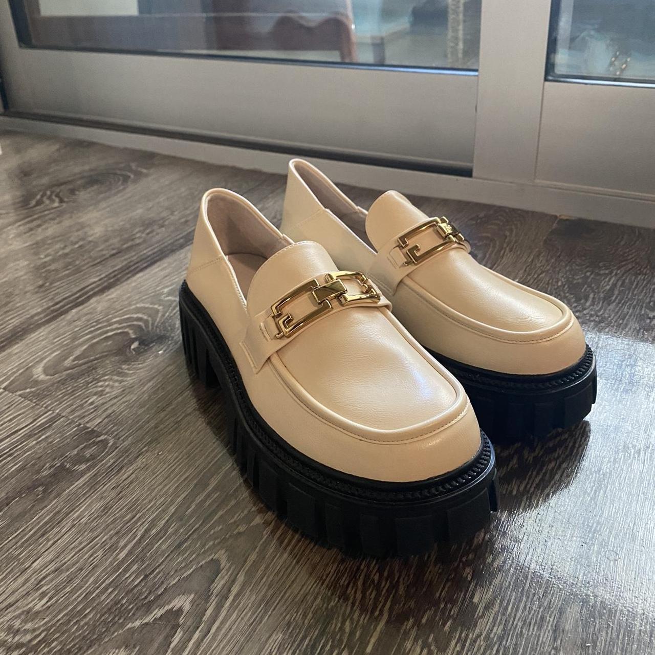 loafers cream