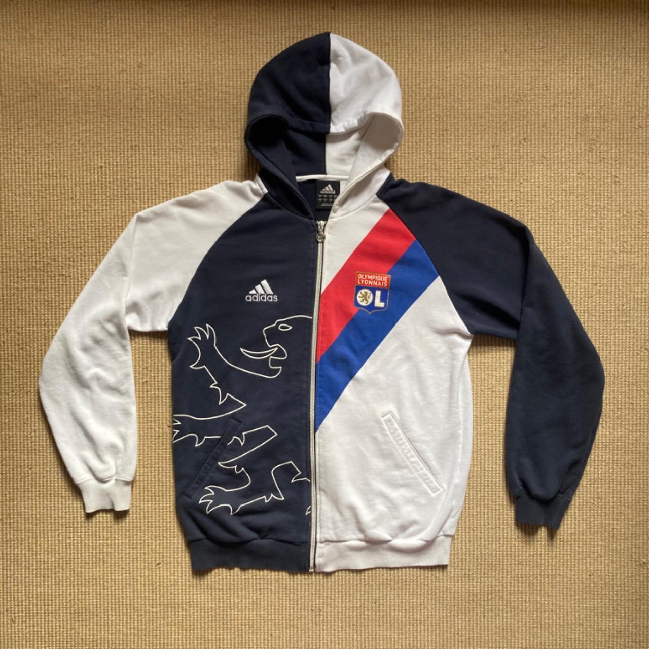 item listed by zephir178