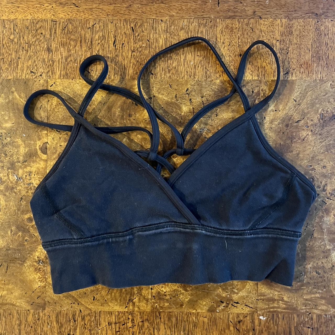 Black Lululemon sports bra Size 2 Dupe - Depop