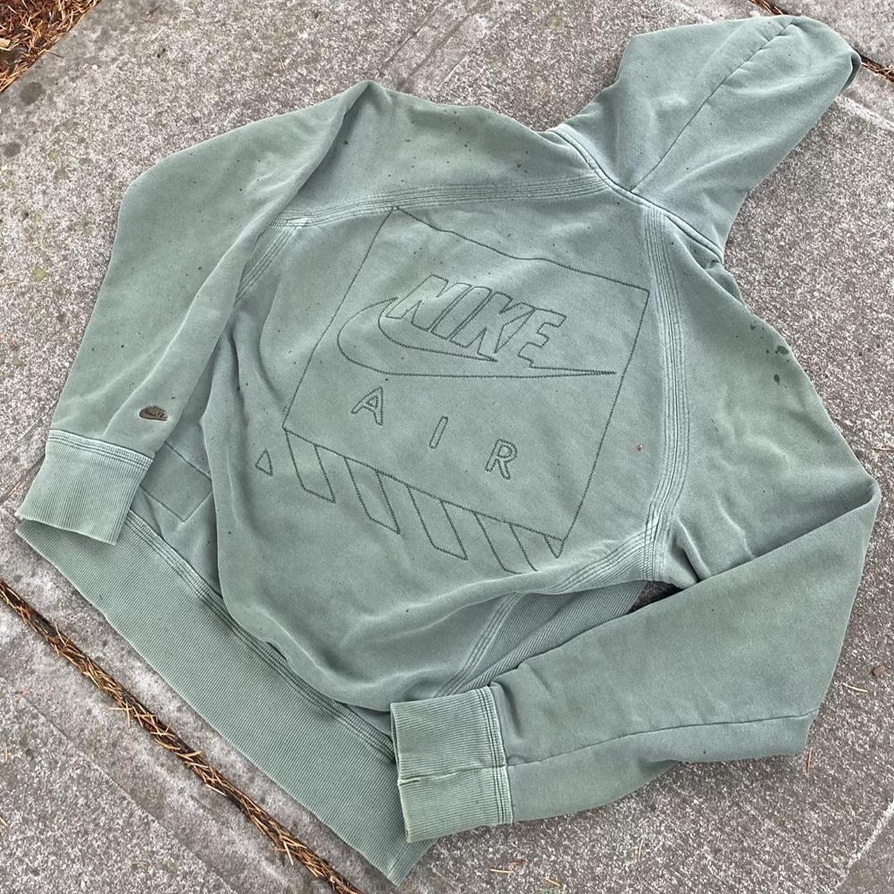 nike sweater dark green