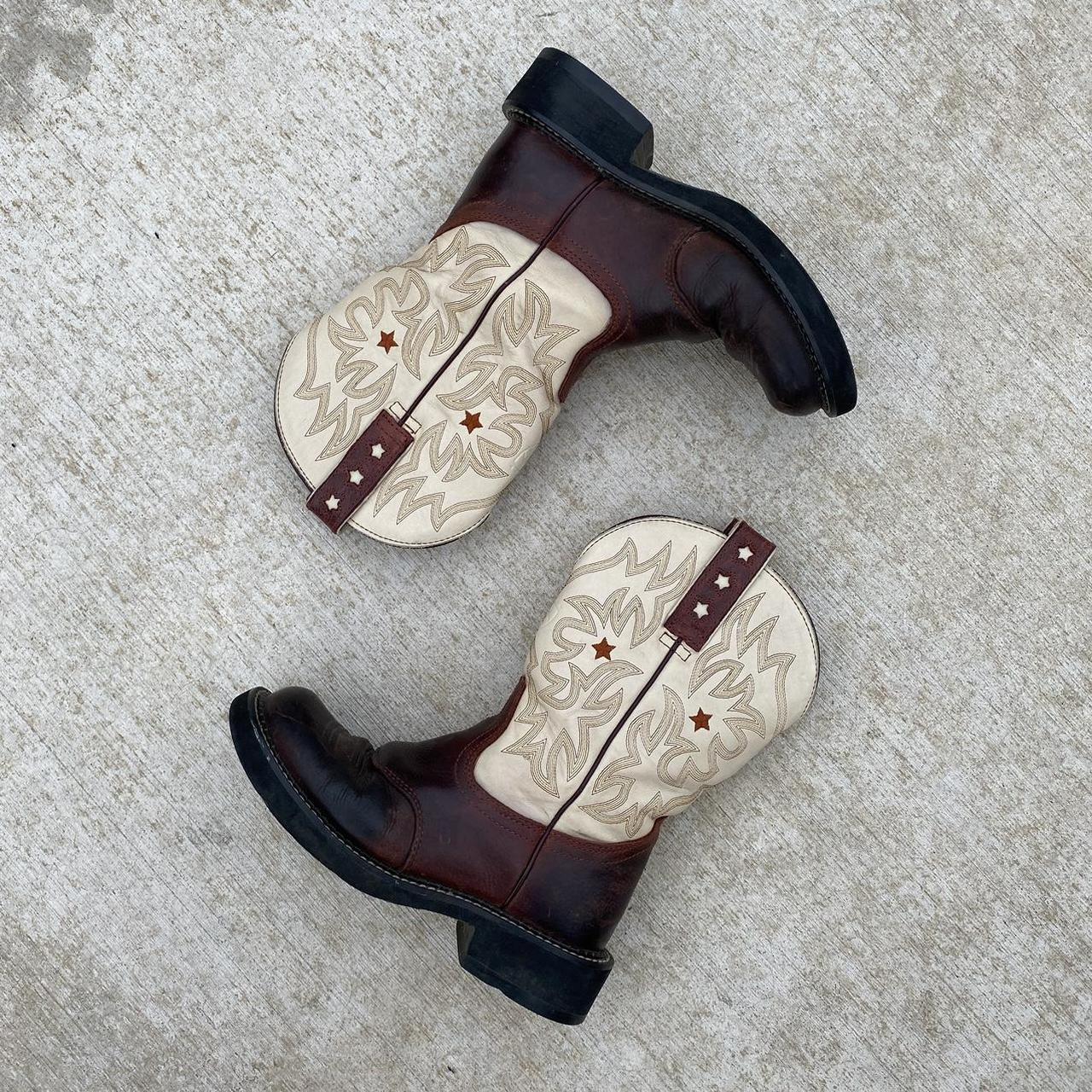 Super Cute Leather white brown cowgirl/cowboy boots... Depop