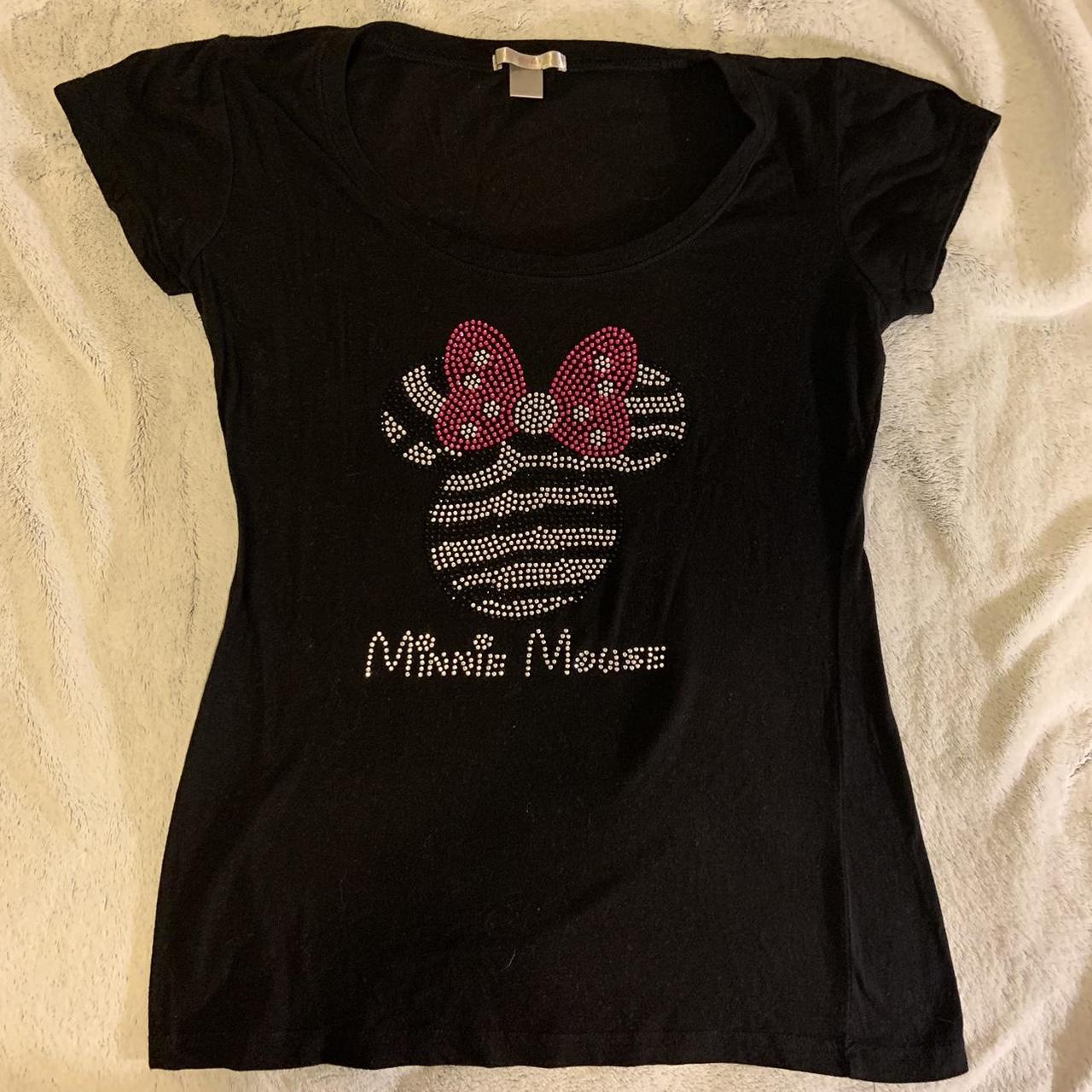 Disney Women's Black and Pink Tshirt Depop