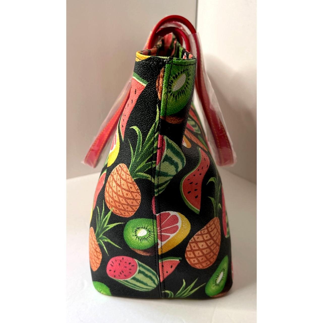 Dooney and bourke online fruit purse