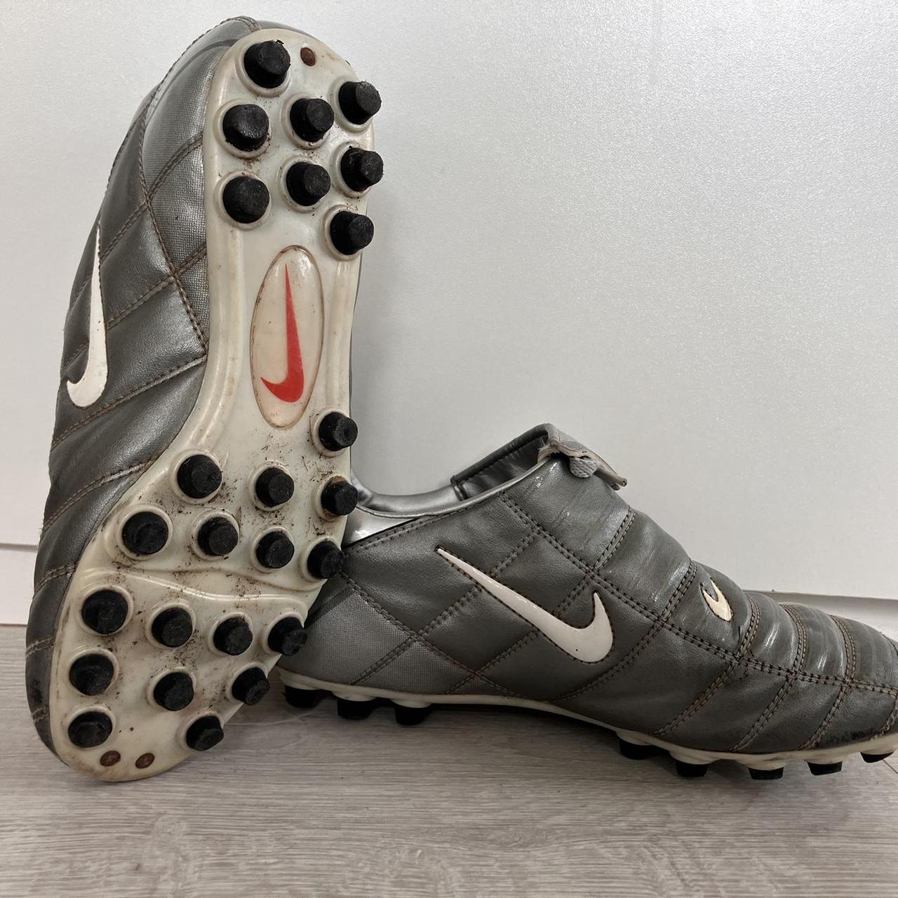 Nike total 90 trainers hotsell