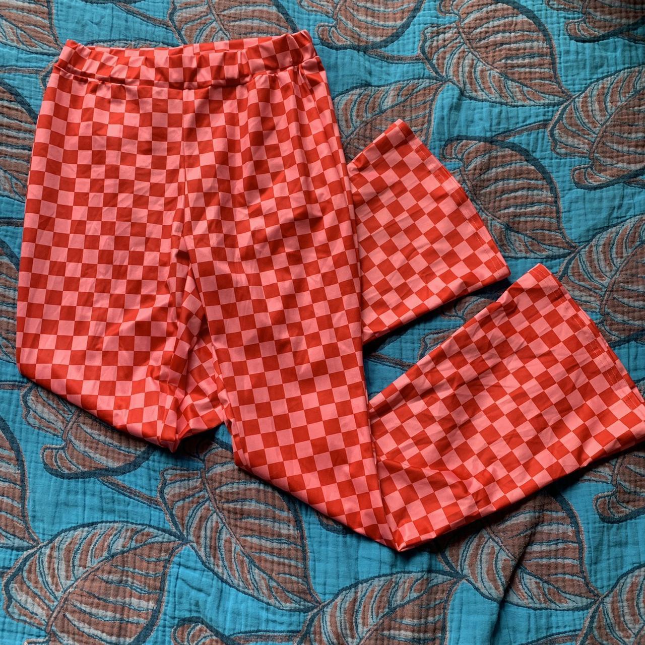 Funky pair of checkered flair pants. Stretchy... - Depop