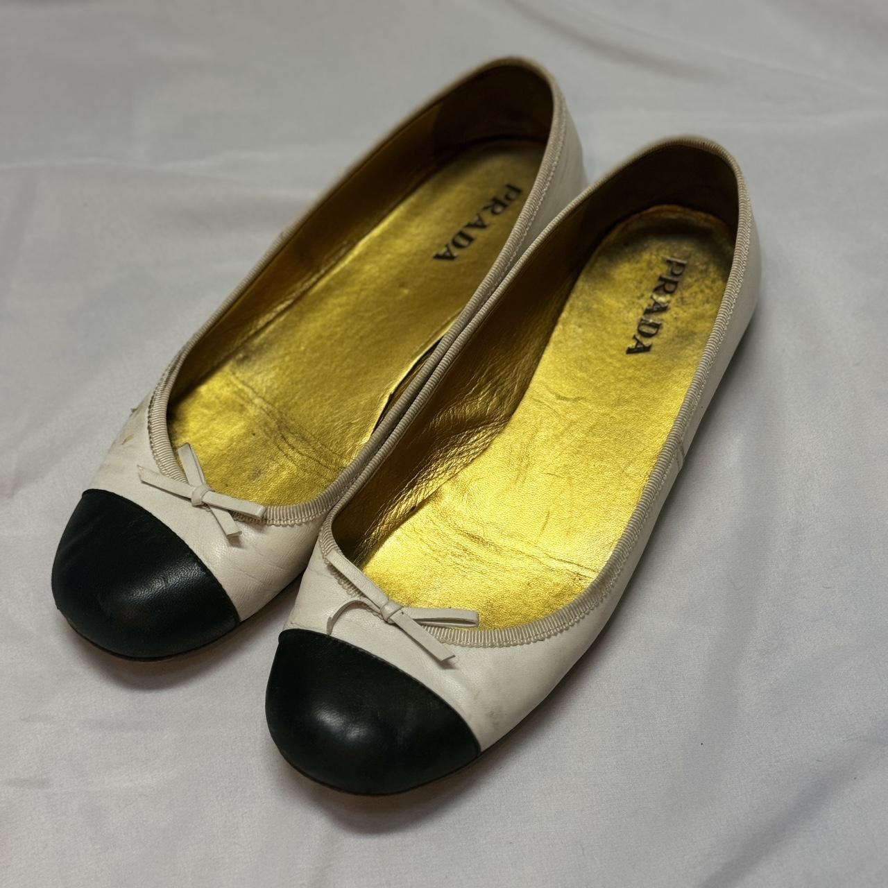 Incredible pair of Prada flats Made in Italy. Depop