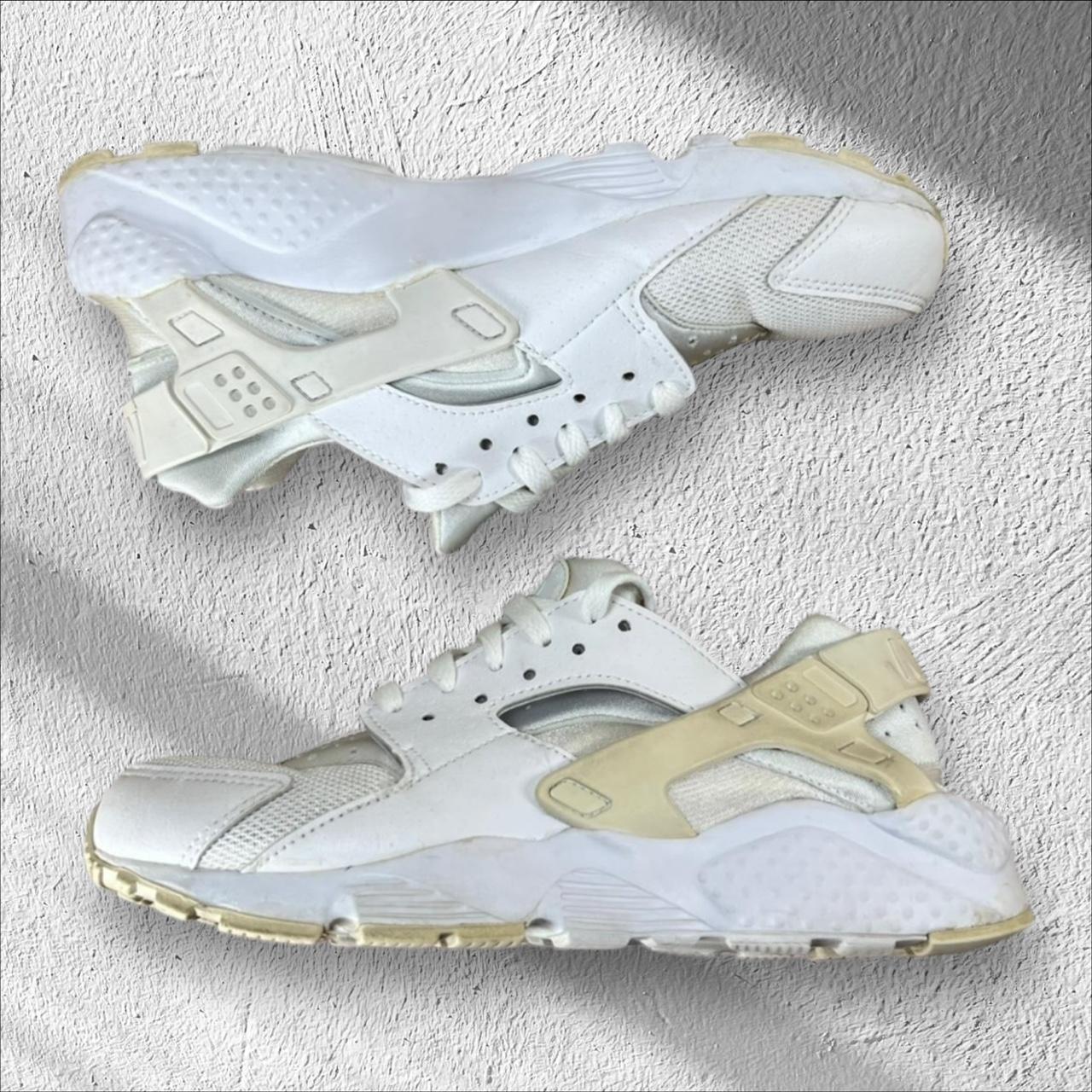 NEW ..White platinum popular size 5.5Y Nike Huarache