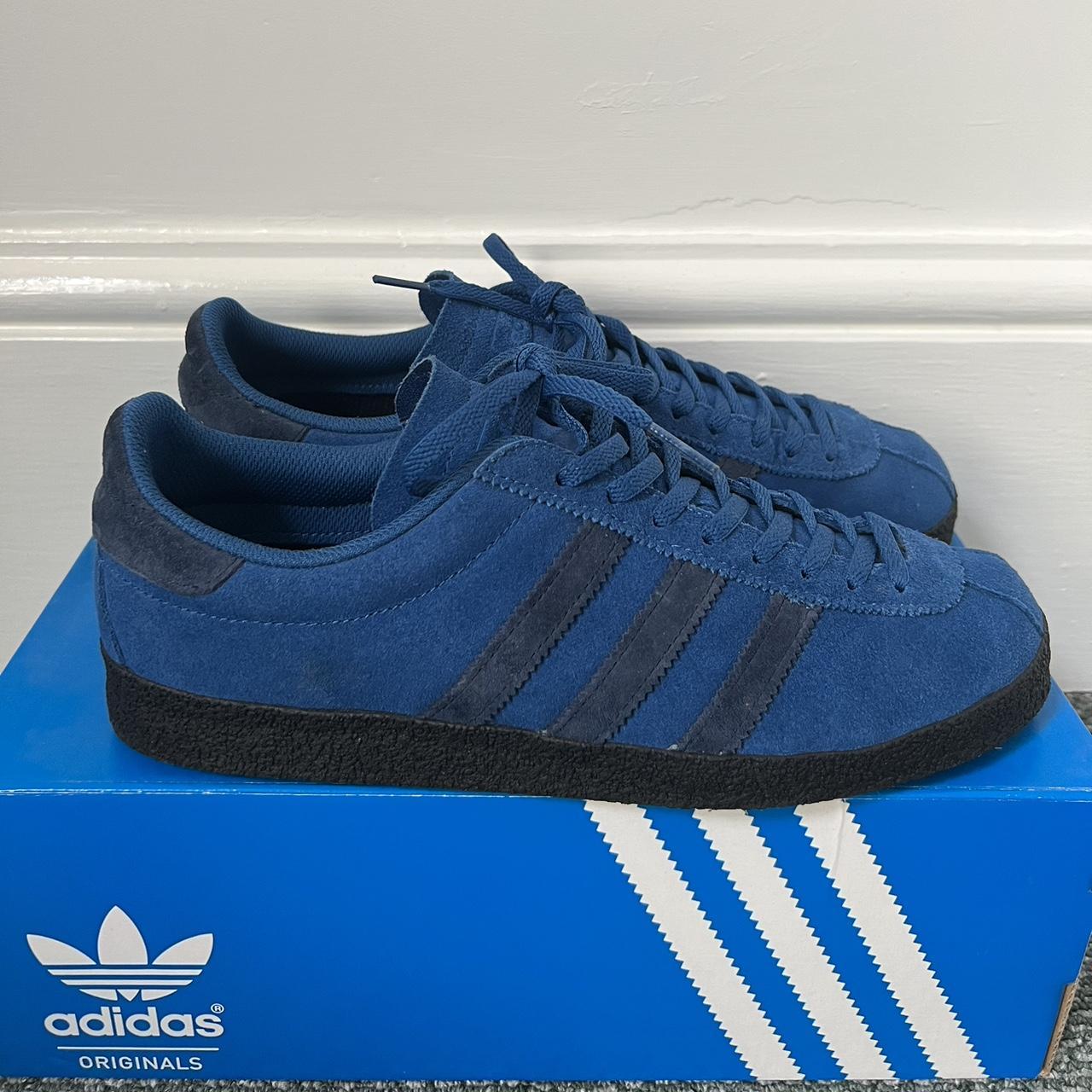 Adidas Topanga Uk8 10 10 condition for worn trainers