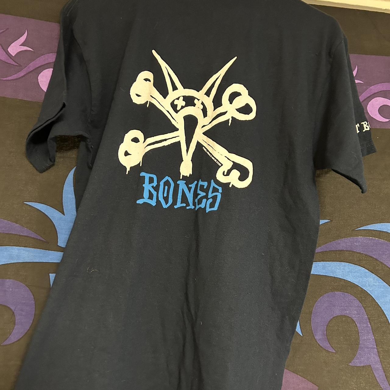 Bones Men's Black T-shirt (2)