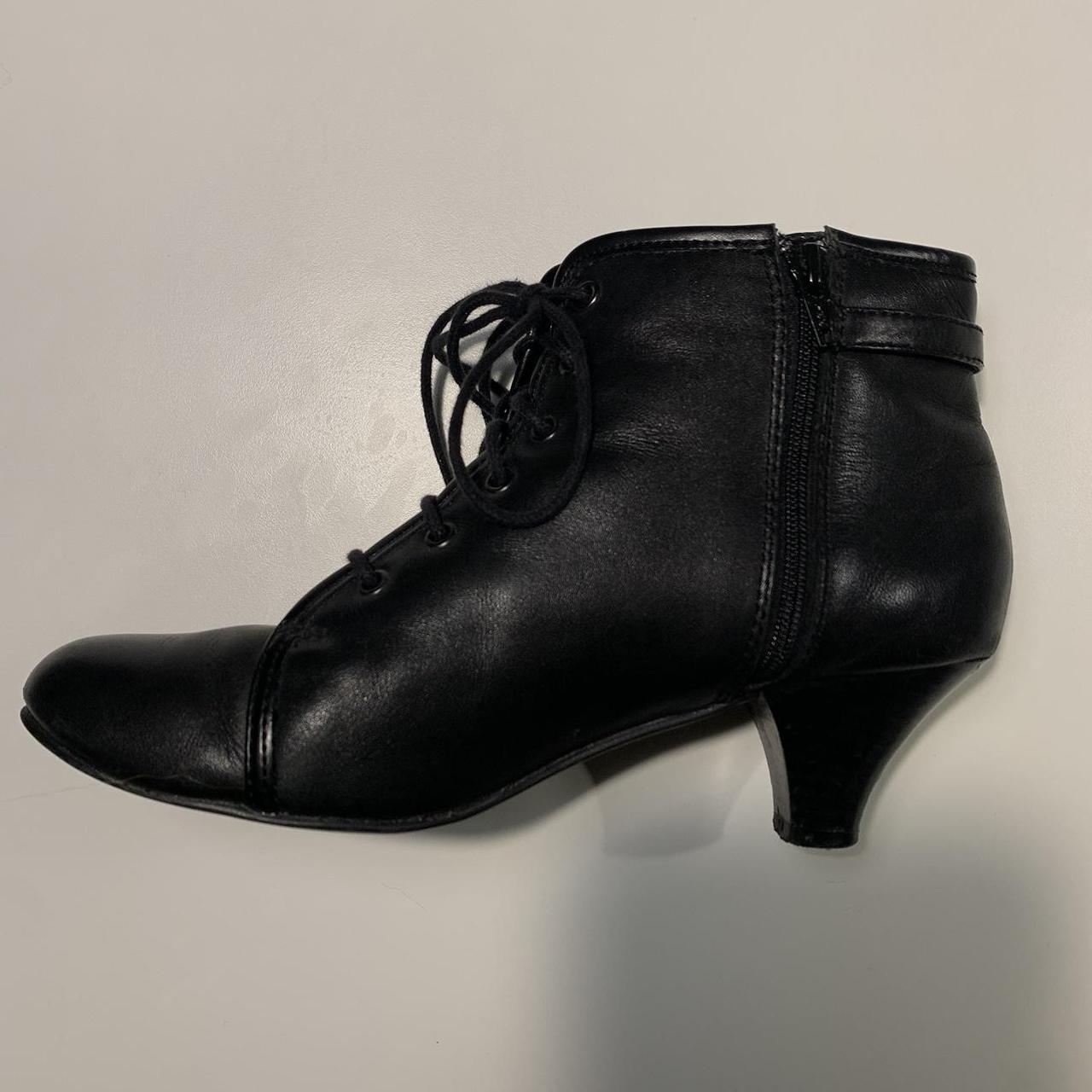 Debenhams Women's Black Boots Depop
