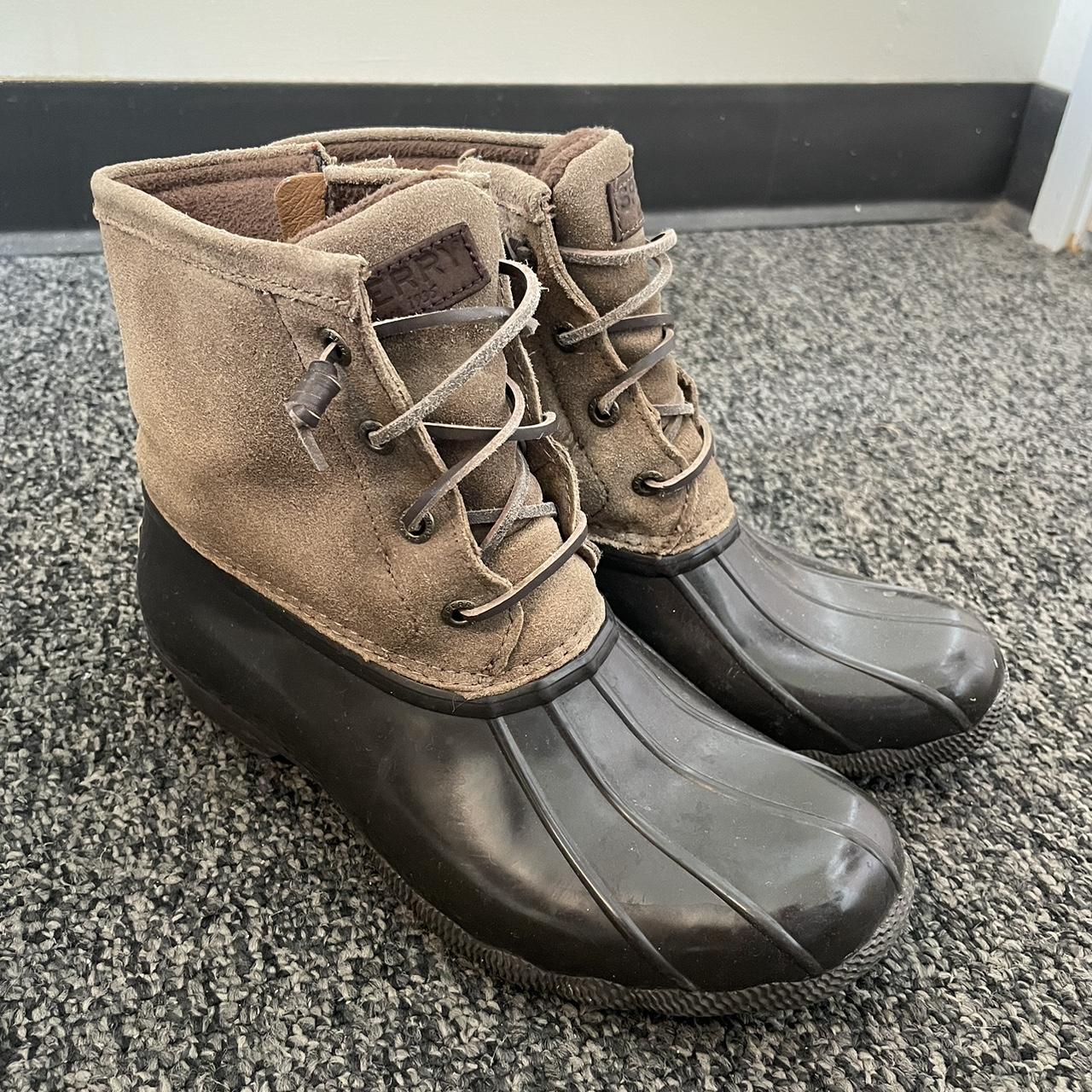 sperry duck boots 8.5