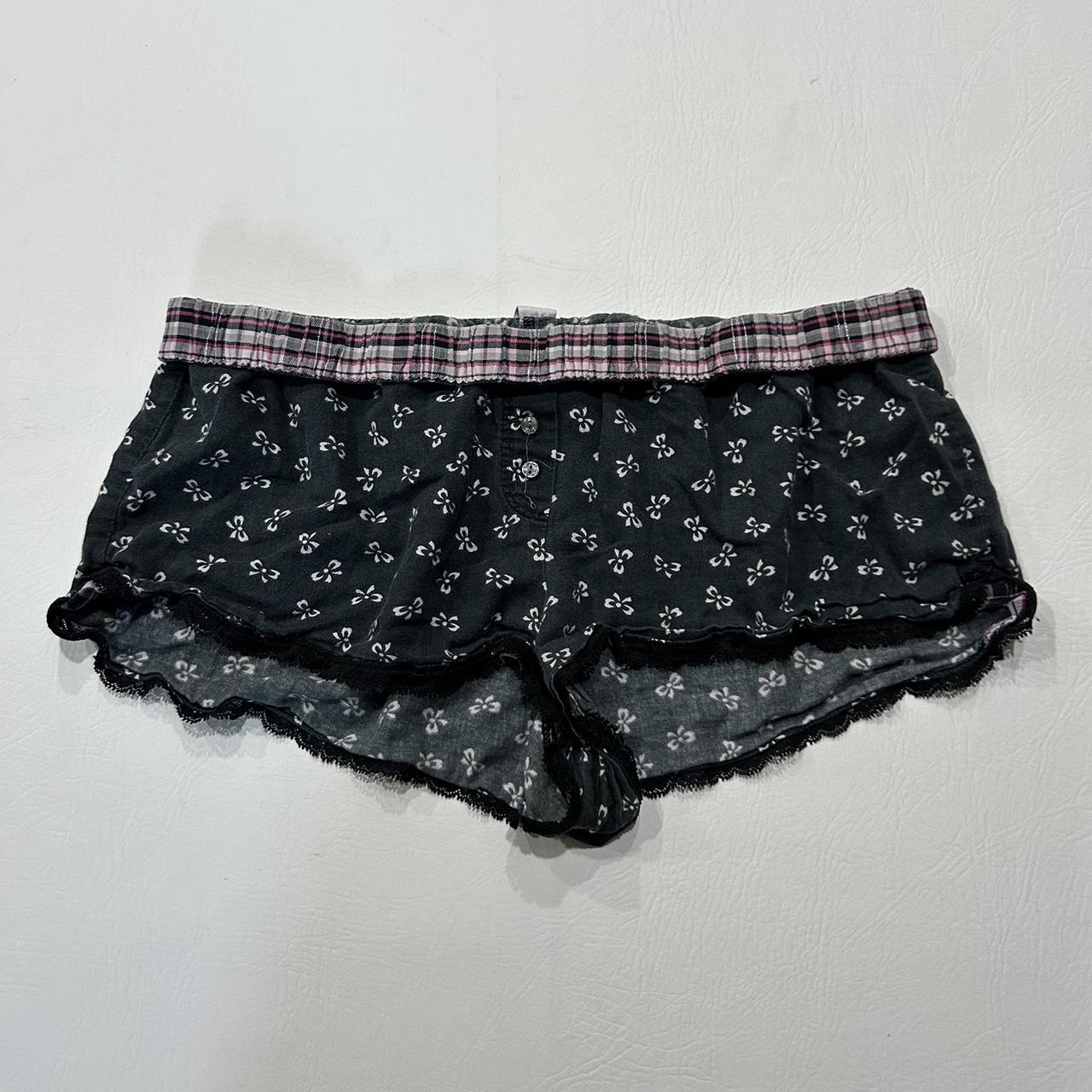 item listed by y2kfitz
