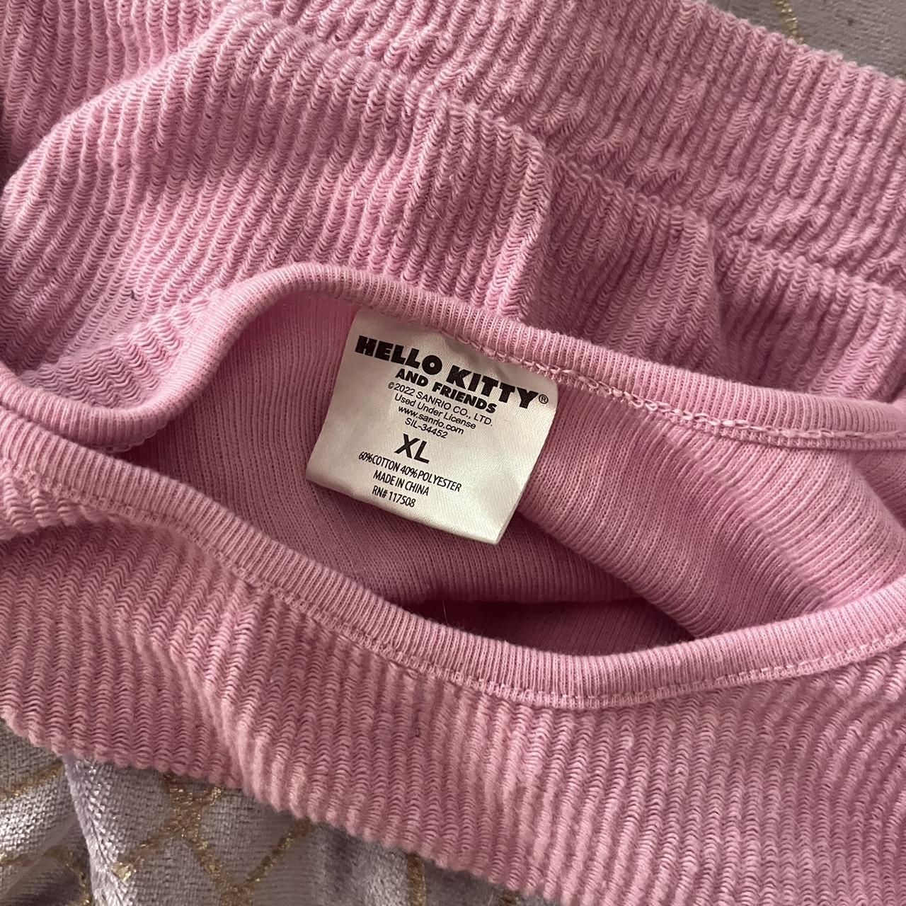 Hello Kitty Women's Pink Crop-top | Depop