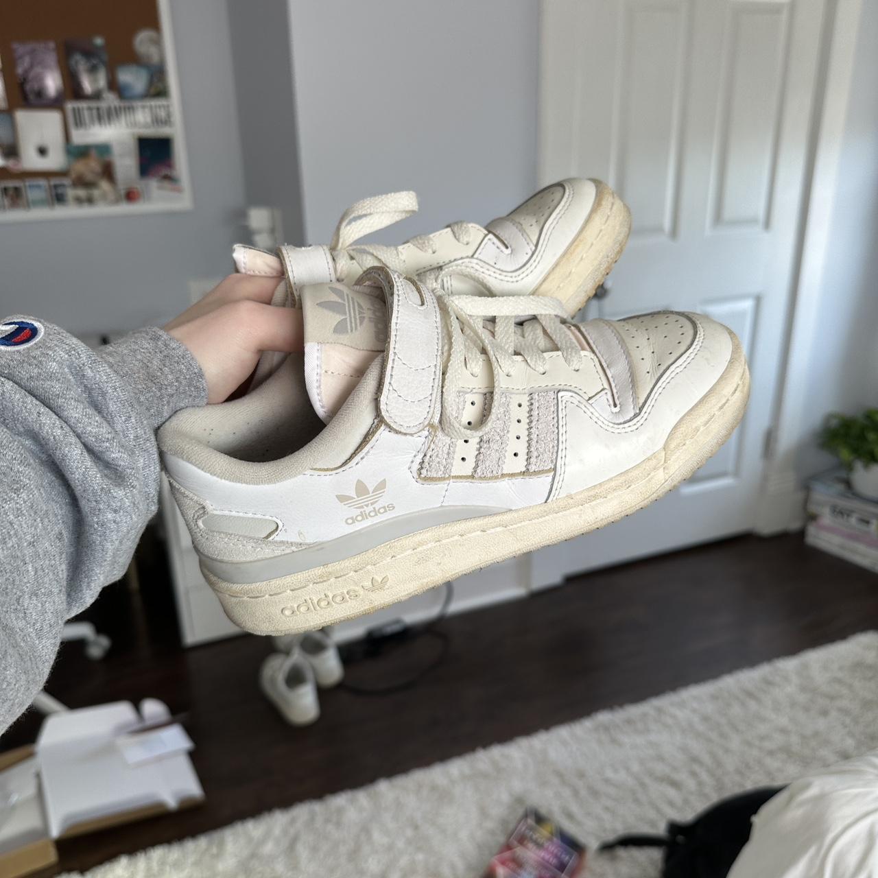 Women's Cream Trainers Depop