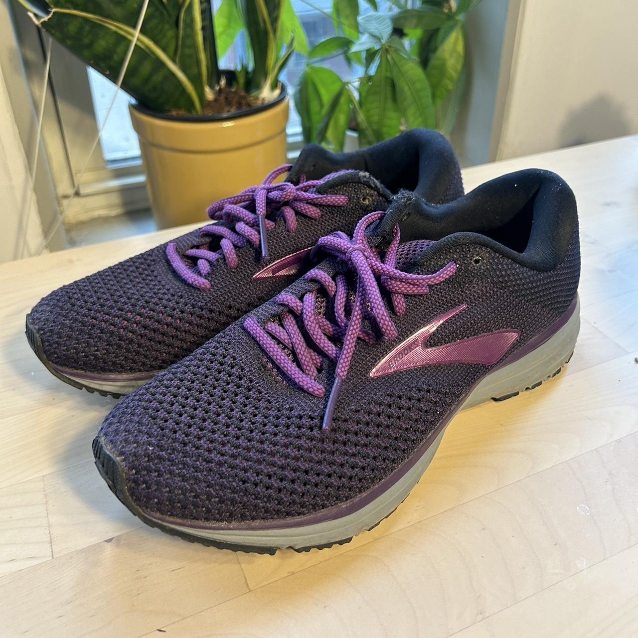 Womens brooks shop revel 2