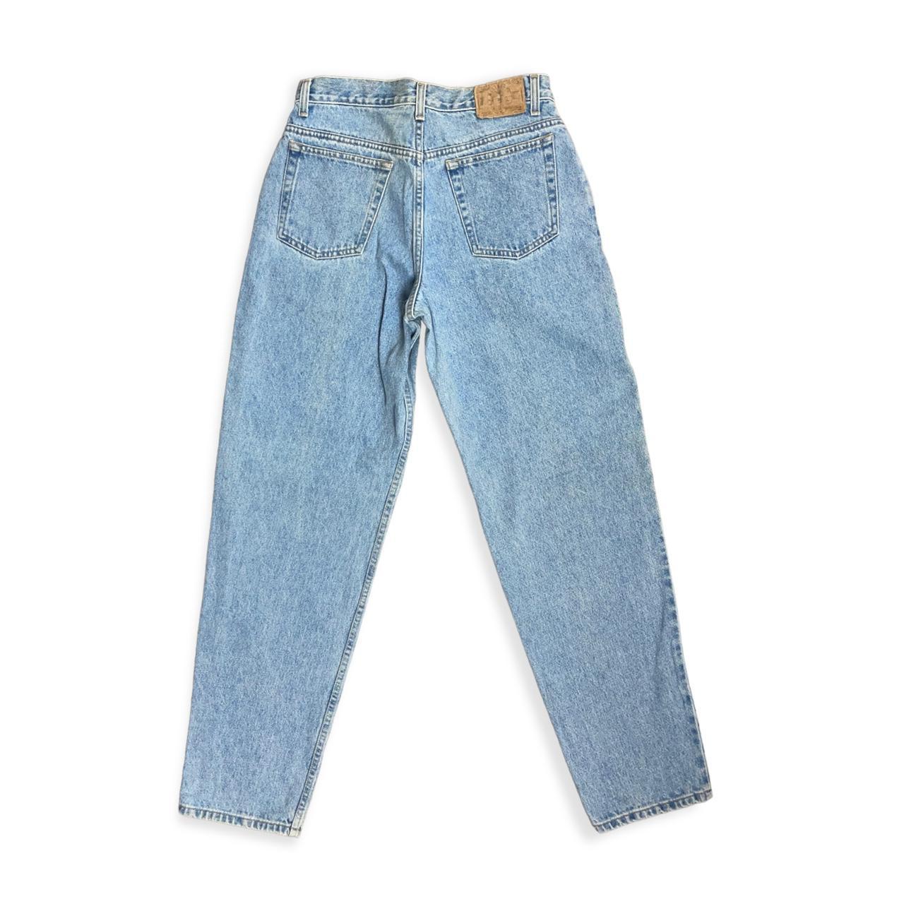 🔥 FIRE vintage 90s BRITANNIA by Levi’s MOM jeans 👖... - Depop