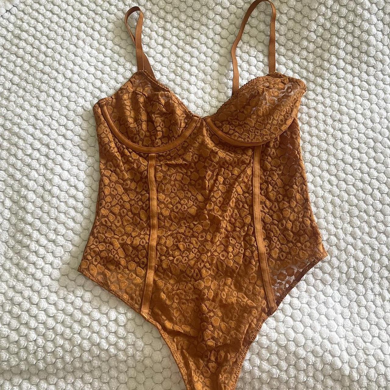 item listed by lswear
