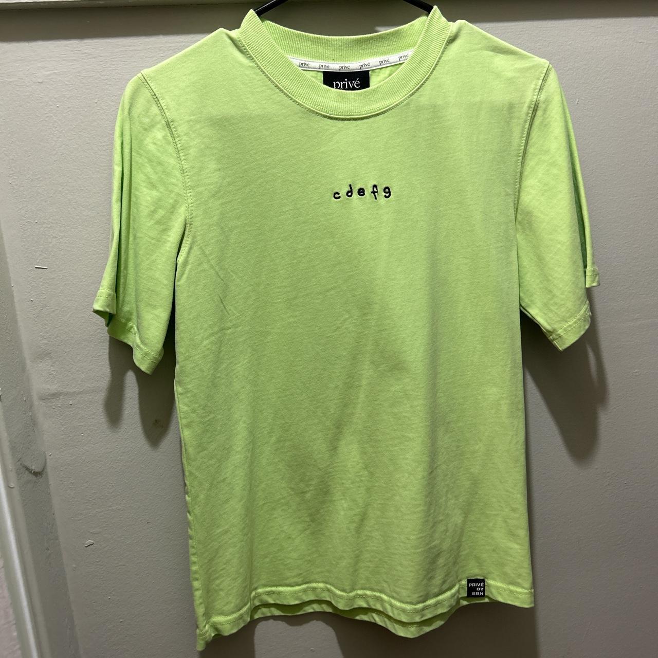 Green privé t-shirt #baekhyun #exo #prive - Depop