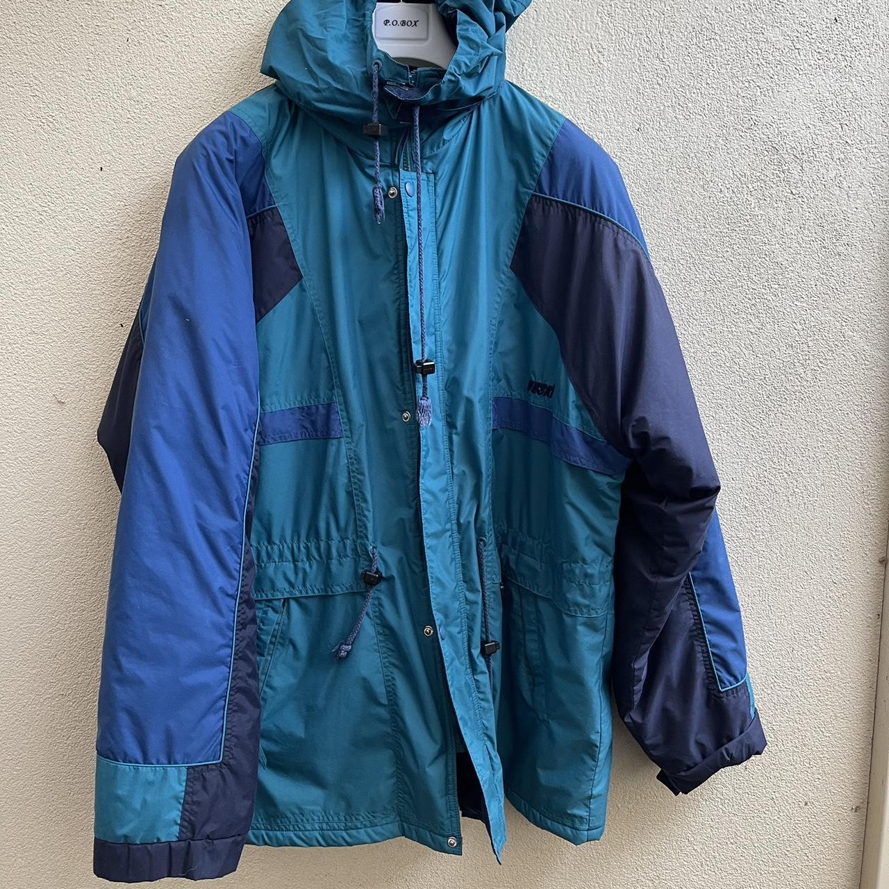 Green and blue huski ski jacket with hood - Depop