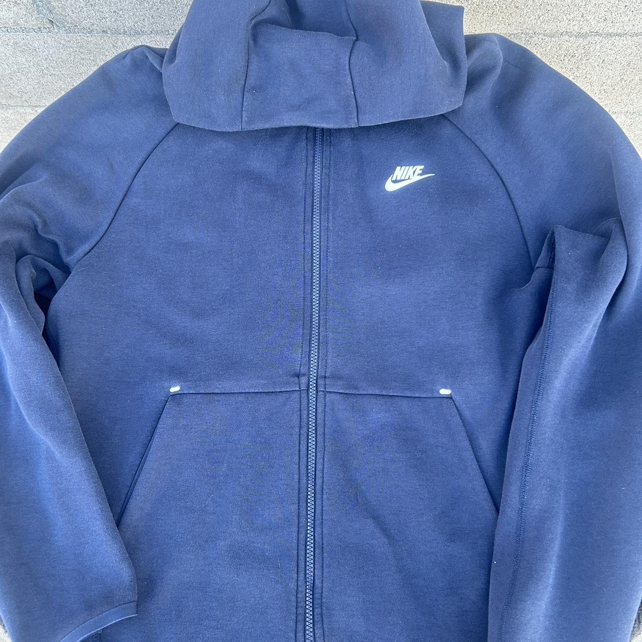 Nike Tech Fleece Old Season Navy/White size large 💫... - Depop