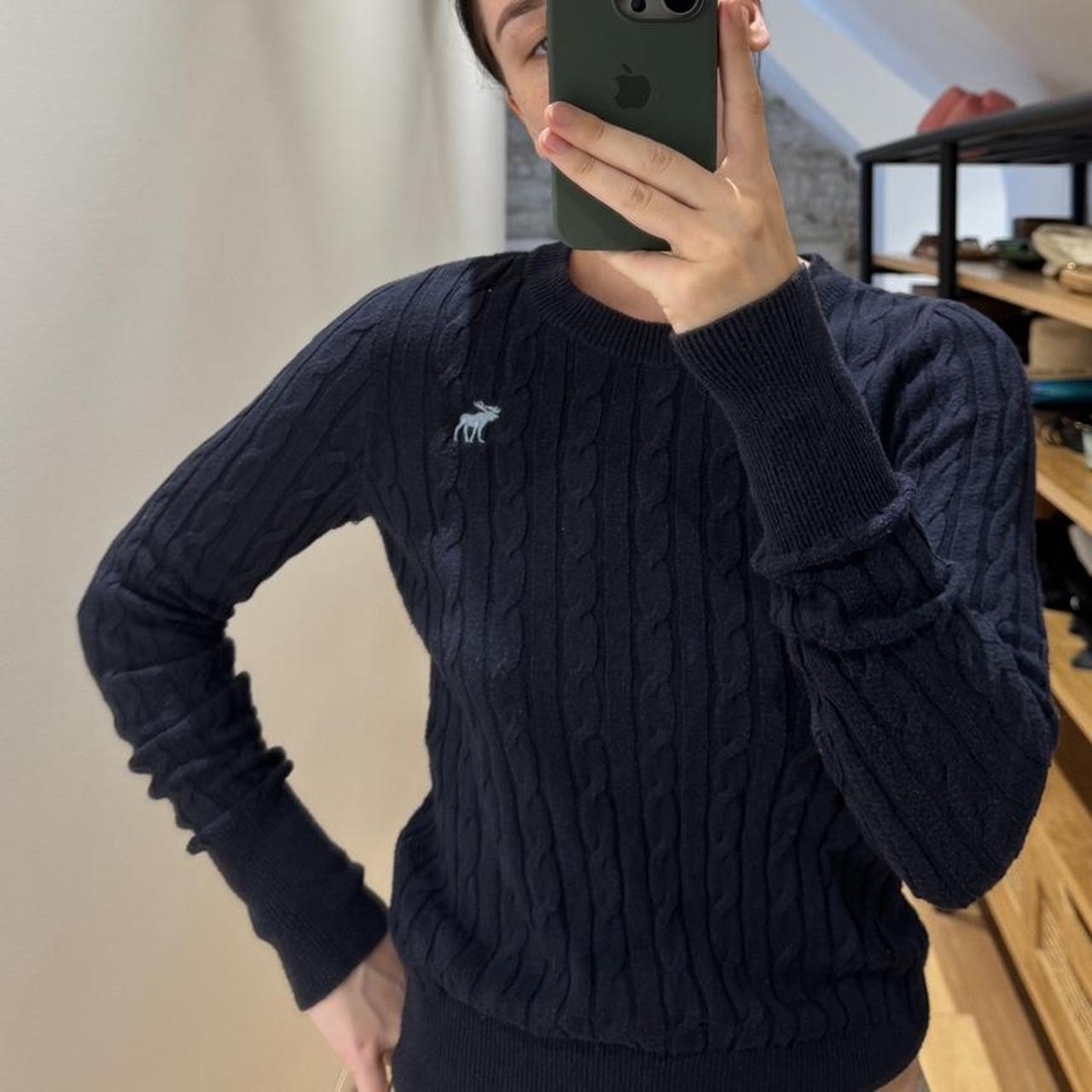 Abercrombie and Fitch XS knit jumper. Navy. Depop