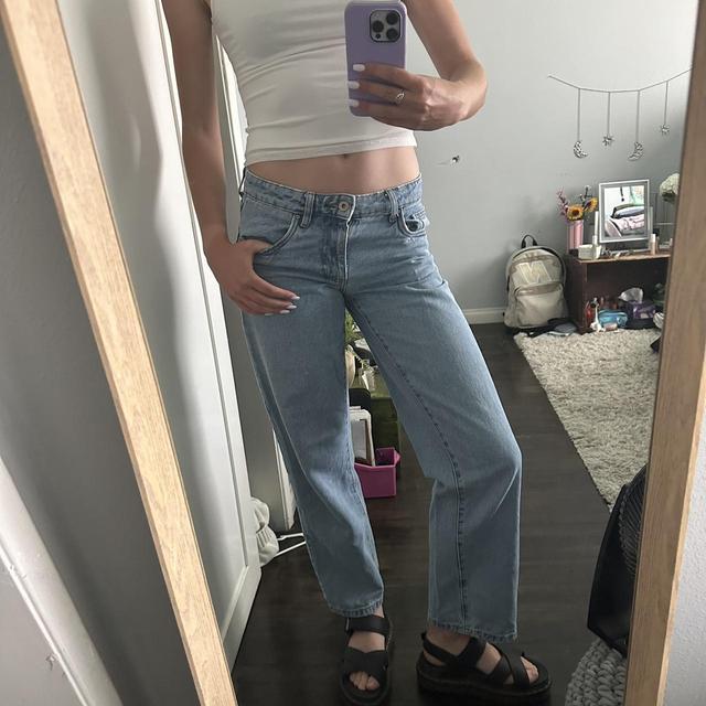 Low waisted raw hem embroidered western style jean - Depop
