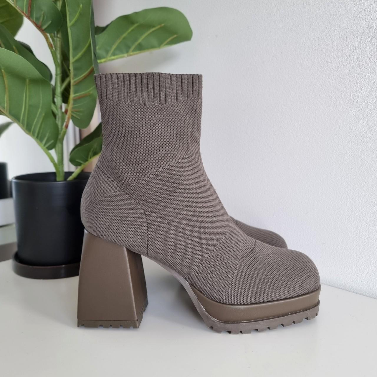 EGO Women's Khaki Boots Depop