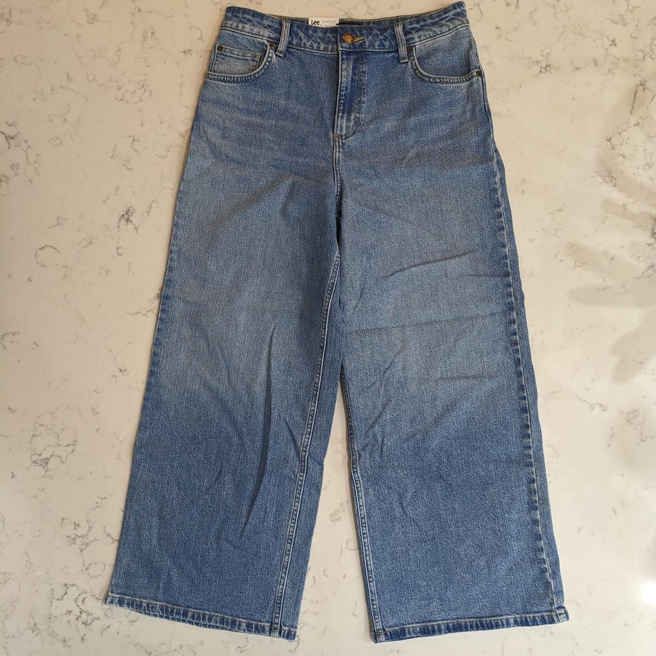 BNWT Lee Women’s High Rise Jody Straight Leg Loose... - Depop