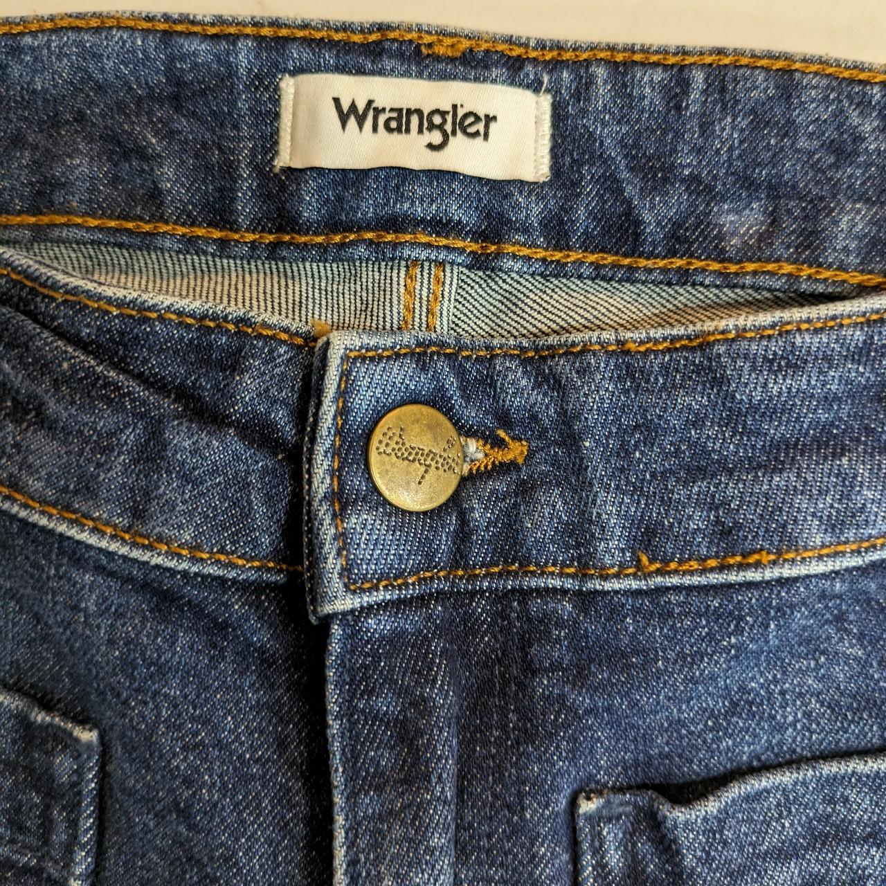 🔥 BNWT Women’s Wrangler High Rise Flare 623 Jeans... - Depop