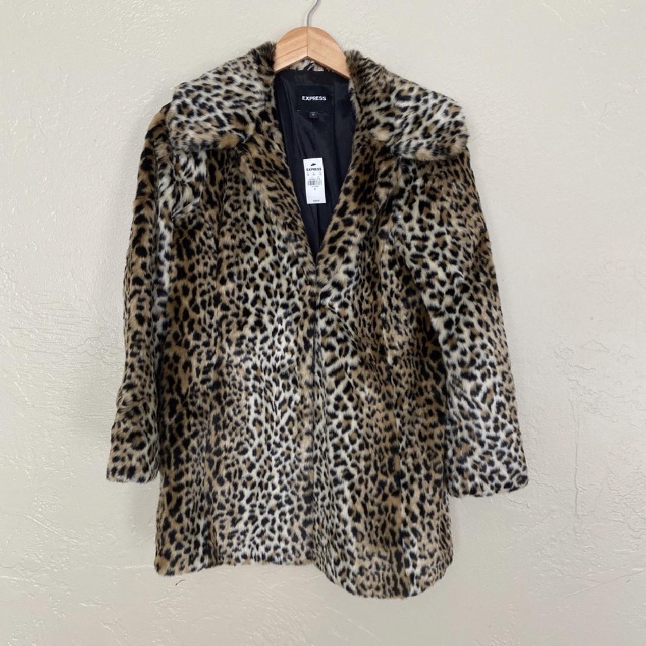 Brand new Express faux fur leopard coat. Hidden hook... - Depop