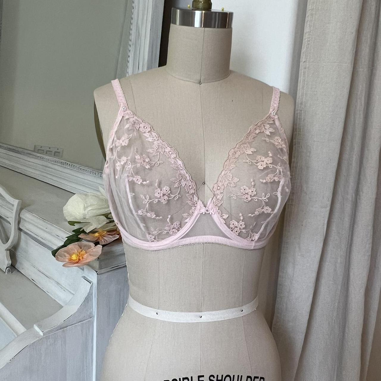 Dior Women's Pink Bra Depop