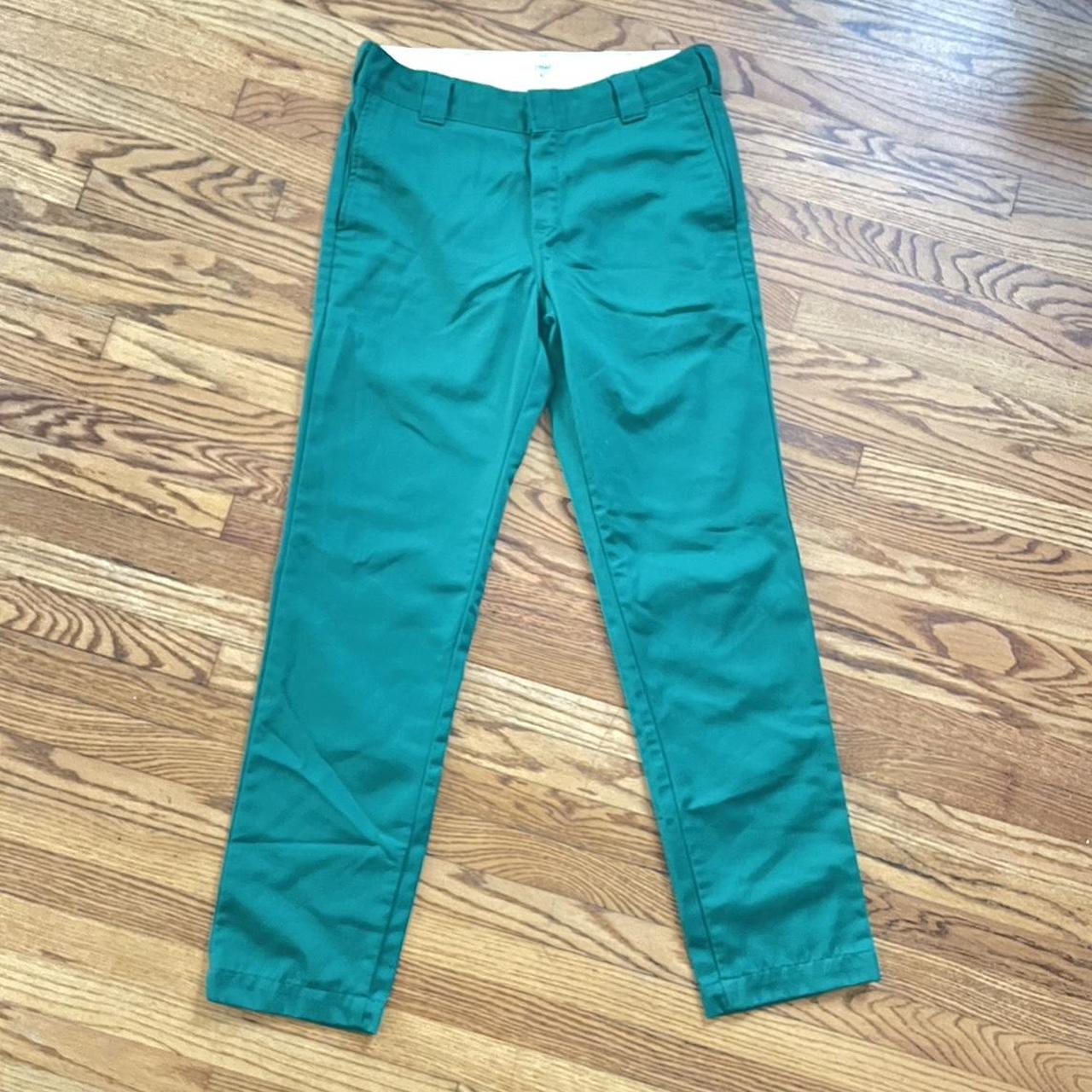 Carhartt WIP kelly green pants size 30 x 32 like new - Depop