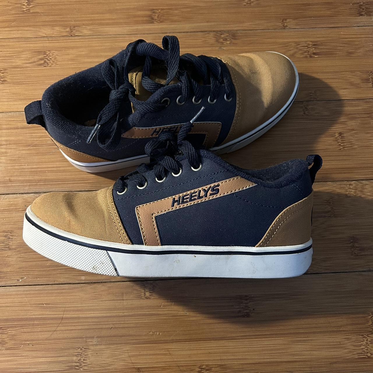 heelys womens 9