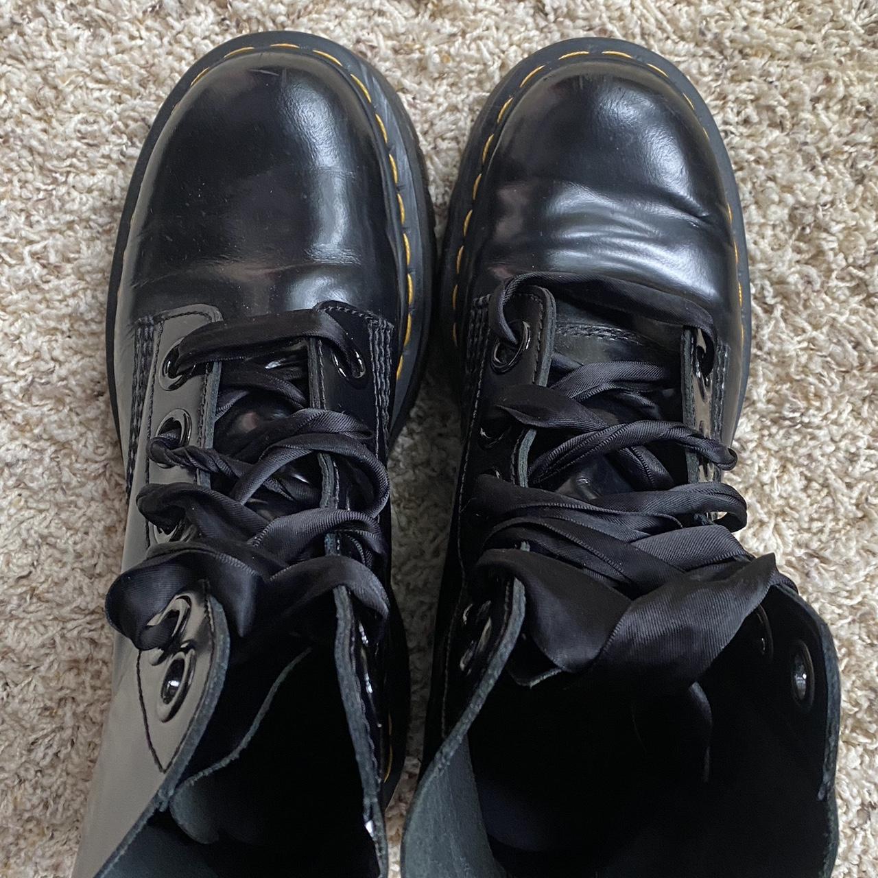 doc martens molly patent