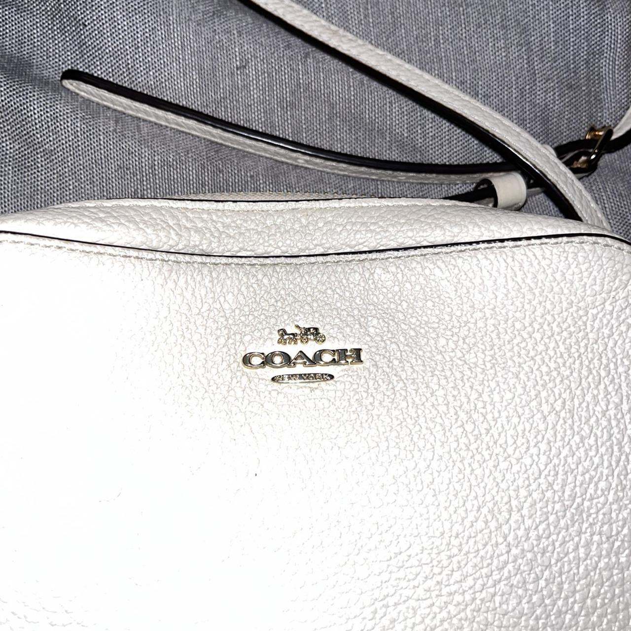 Coach discount zipper purse