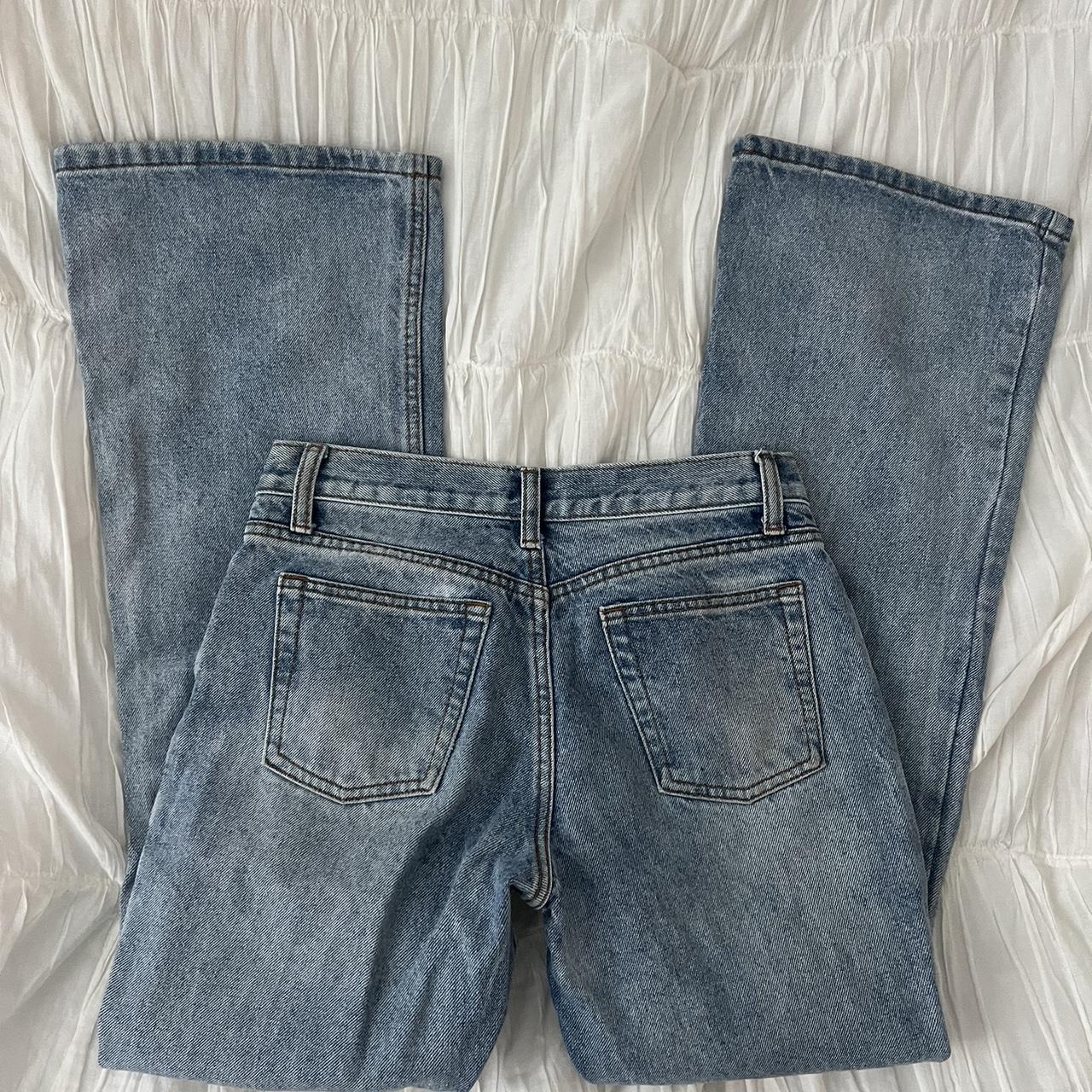 Brandy Melville quinn jeans 🤍 Size S/ best would fit... Depop