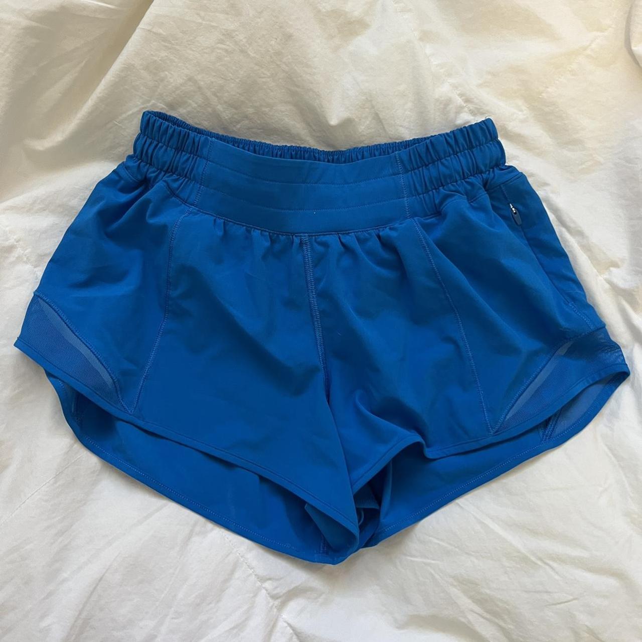 Lululemon shorty Hot Shorts - Size 4 (2.5 length) -... - Depop