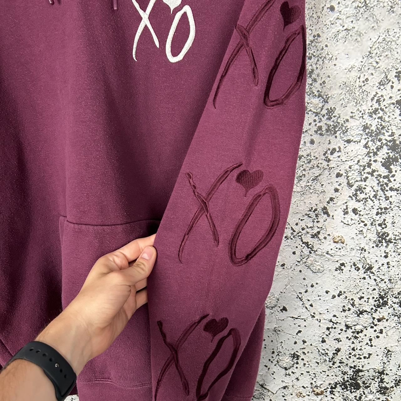 H&m the weeknd burgundy hoodie best sale