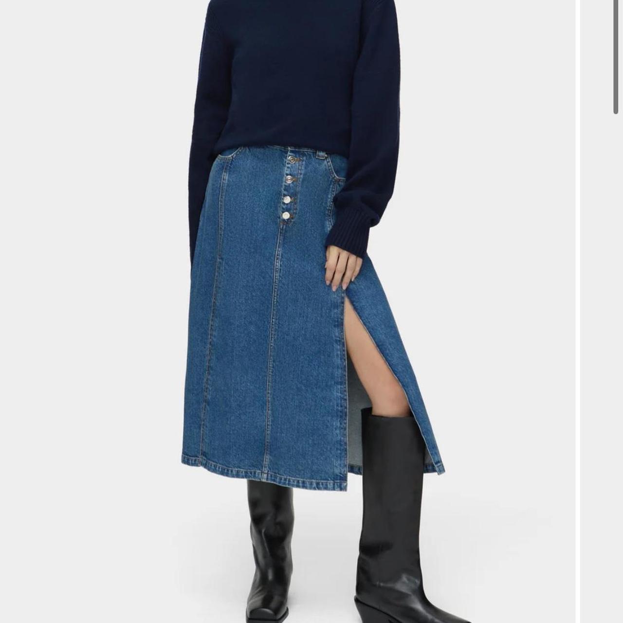 item listed by maggiegiss