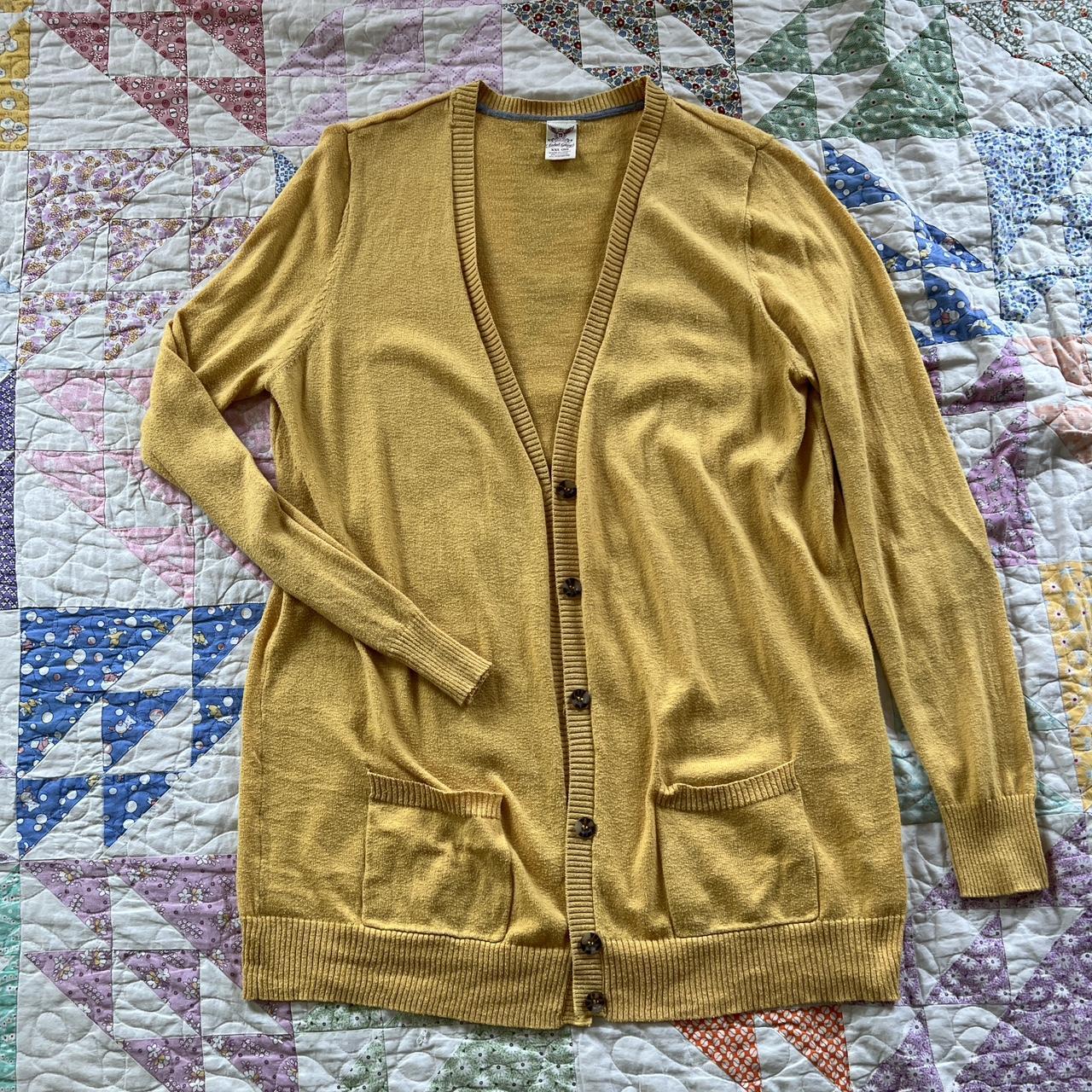 Faded glory shop cardigan with pockets