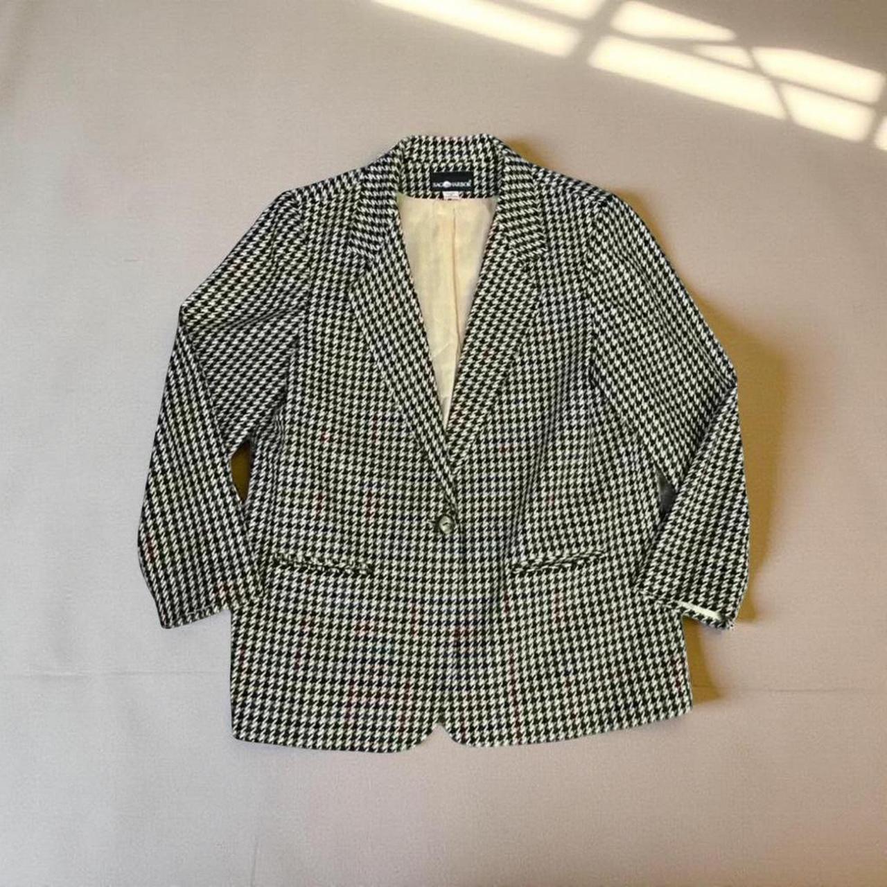 item listed by secondchancedressup