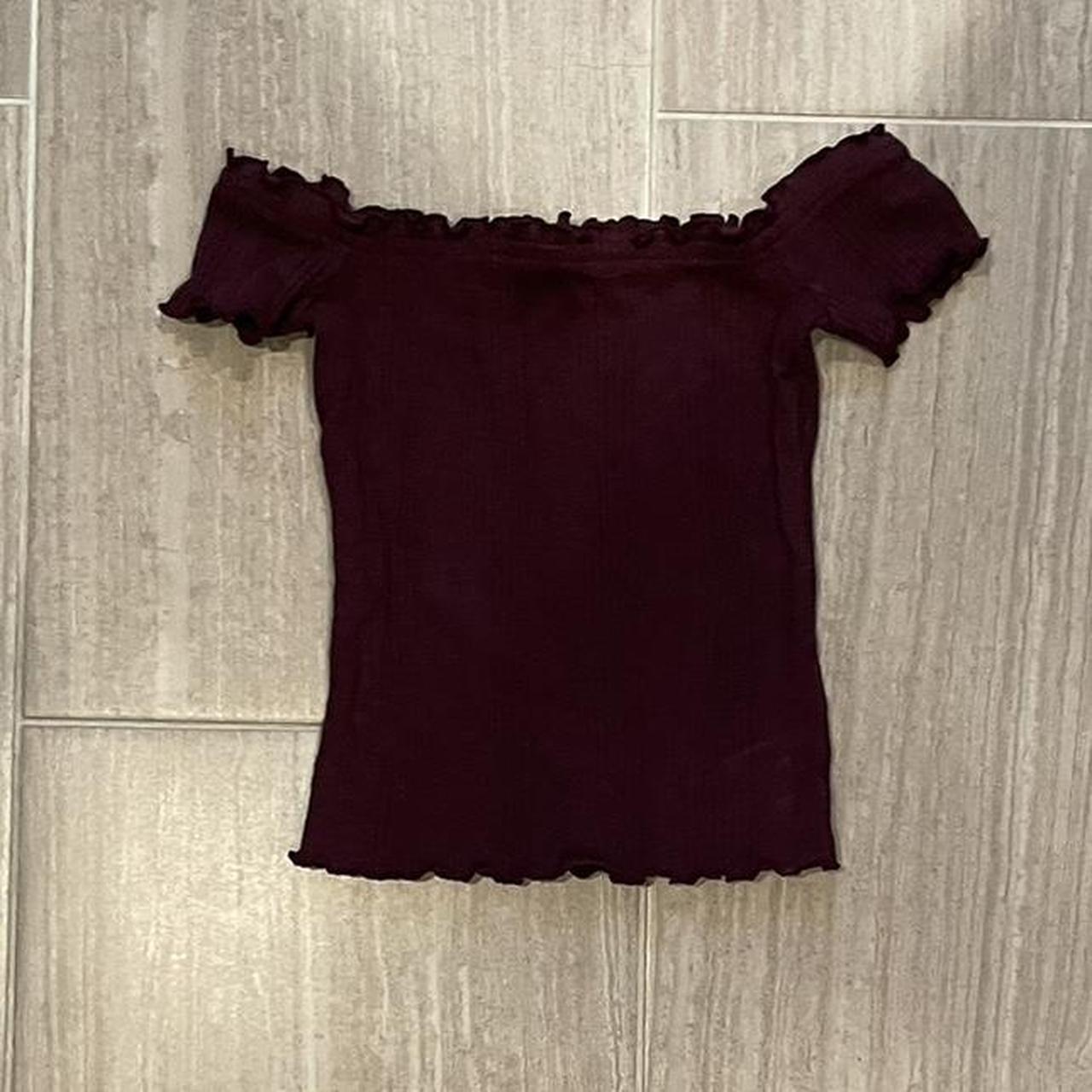 aeropostale maroon shirt